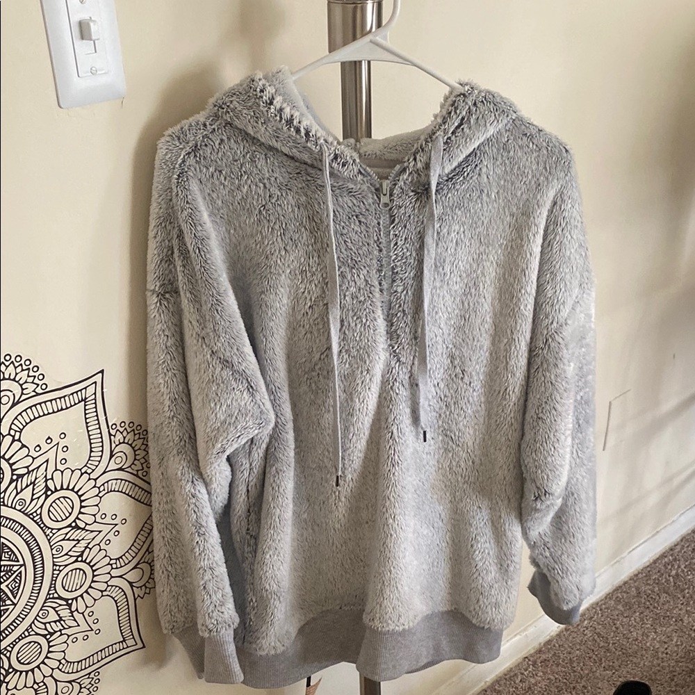 Cozy Gray Hooded Sweater